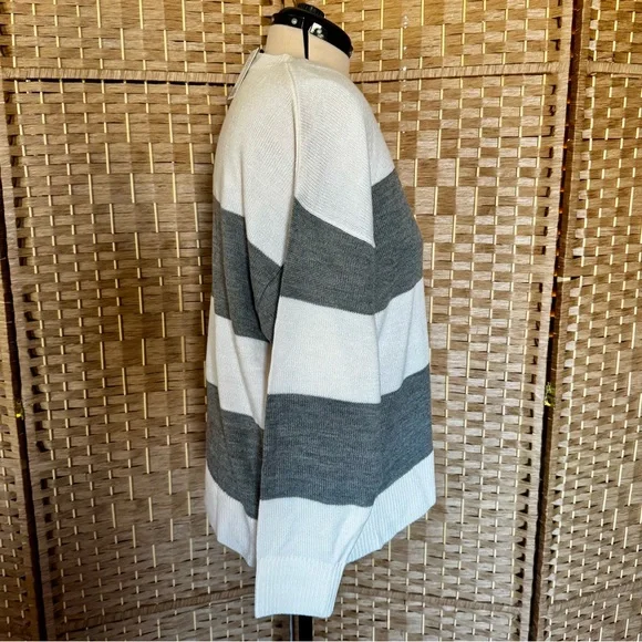 ❄️ NWT grey & white wide stripe H&M sweater XXL - Picture 5 of 11